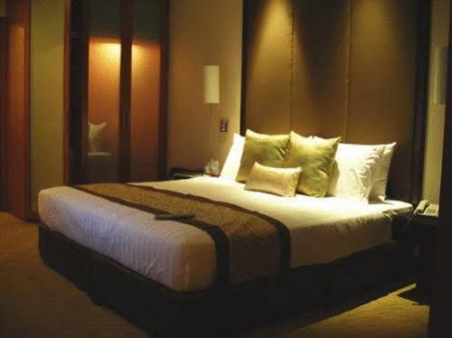 Minh Quan Hotel Bao Loc Exterior photo